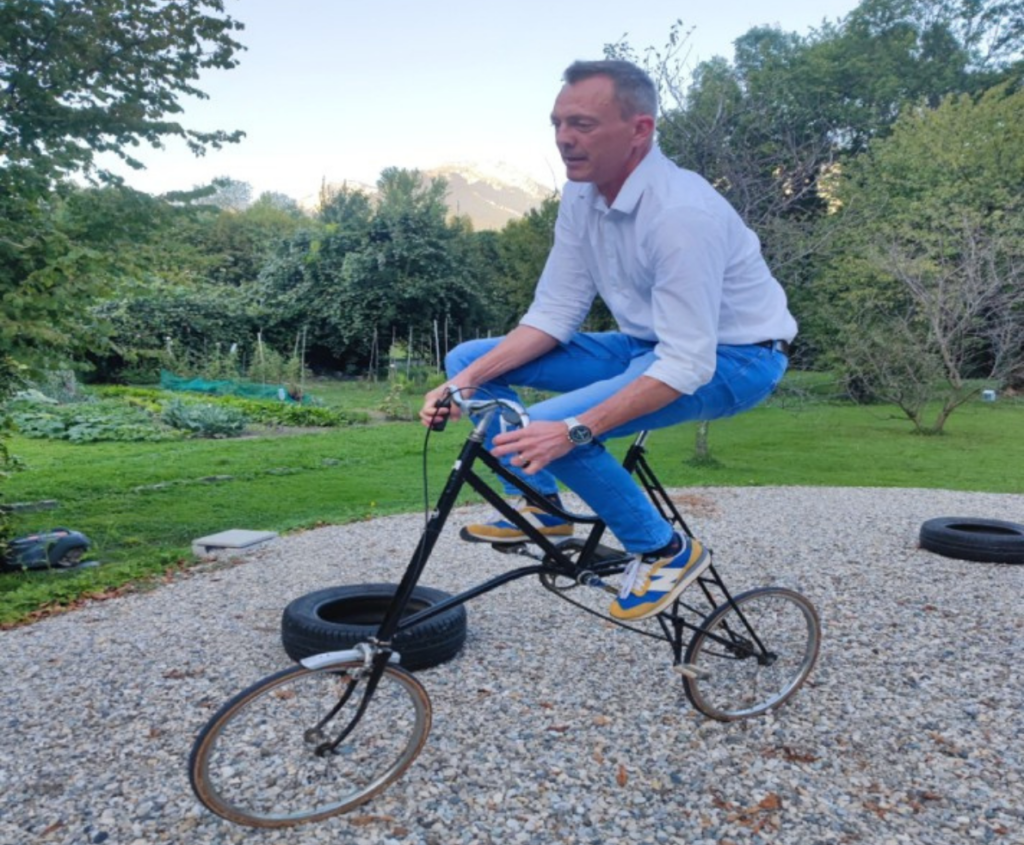 Team building à Grenoble avec vélo rigolo
